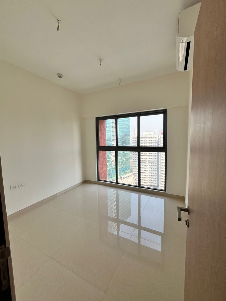 Bedroom, lodha-vista 2 Bedroom 646 Sq.Ft. Apartment In Lower Parel Mumbai 8147157