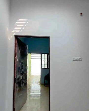 Furnished Amenities in 2 BHK Villa at Vikas Nagar – for Rent