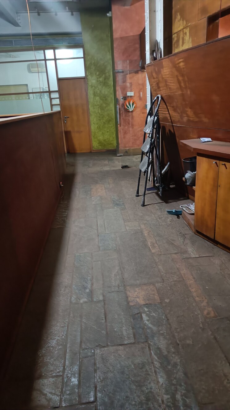  Parking, cst area Commercial Office Space 21832 Sq.Ft. In Cst Area Mumbai 8147225