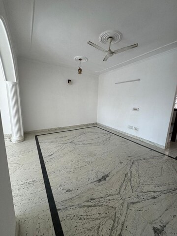 Room in 3 BHK Builder Floor at East Of Kailash – for Rent