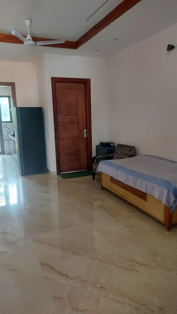 Living Room in 1 BHK Builder Floor at Sector 22 – for Rent