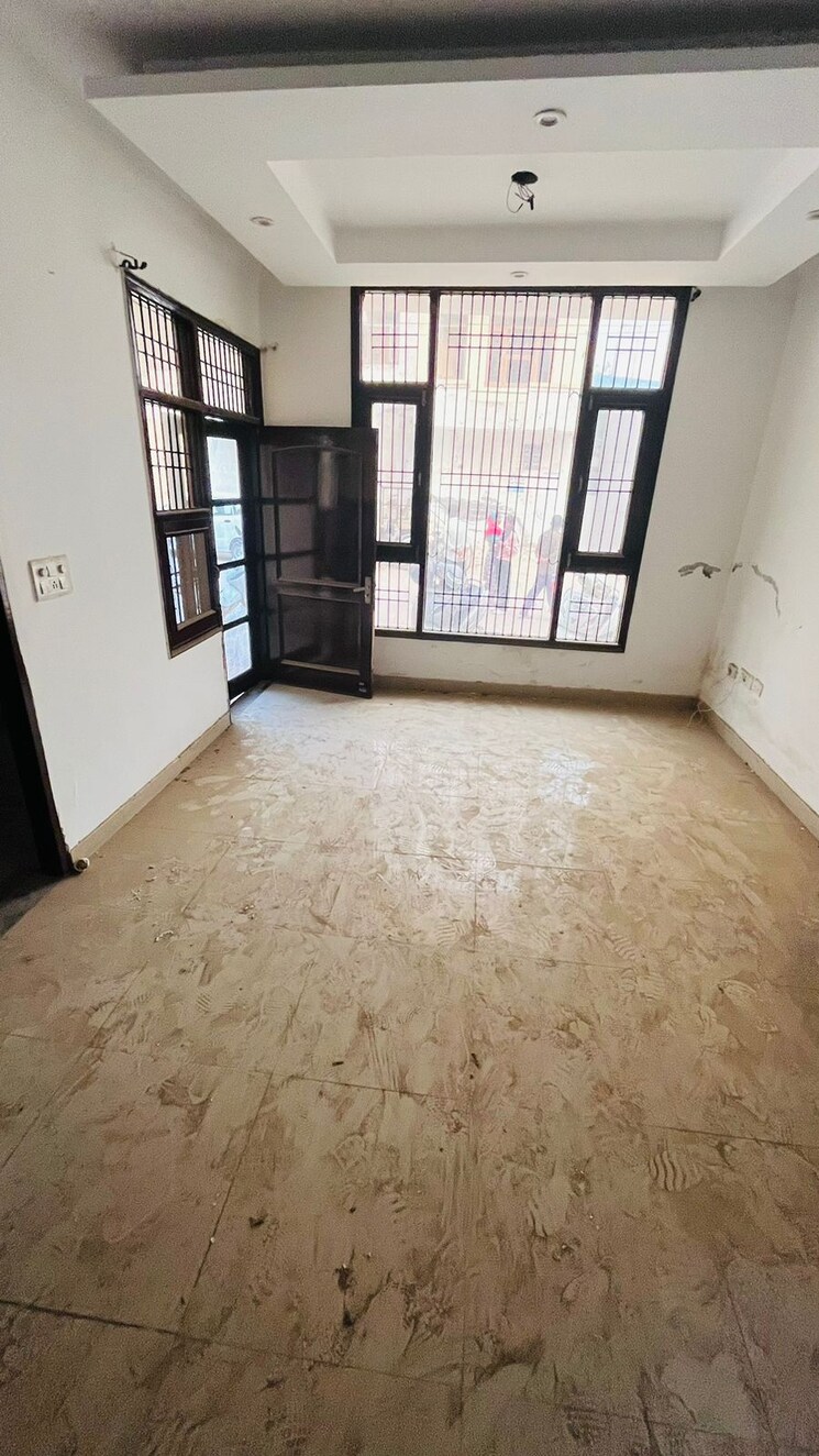 Room, kharar mohali road 3 Bedroom 112 Sq.Yd. Independent House In Kharar Mohali Road Kharar 8147322