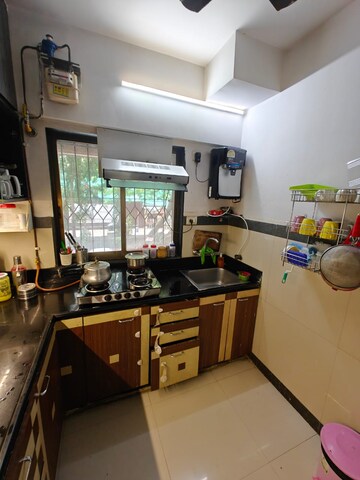 Master Bedroom in 2 BHK Apartment at Palash Towers, Andheri West – for Rent