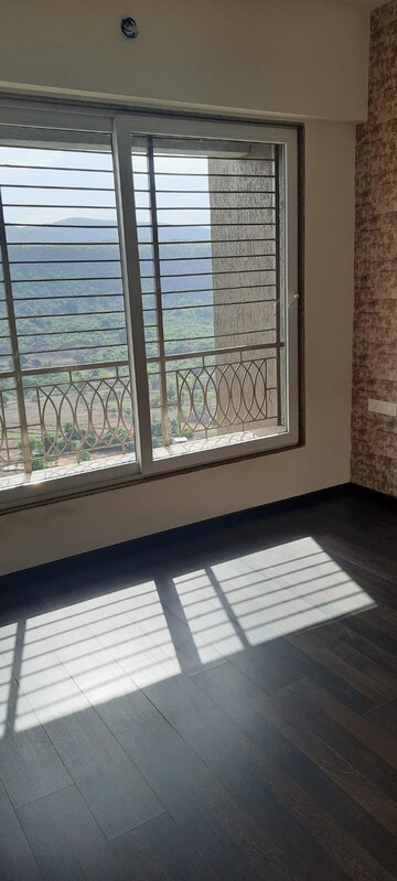 Bedroom in 4 BHK Apartment at Paradise Sai World Empire, Kharghar – for Rent