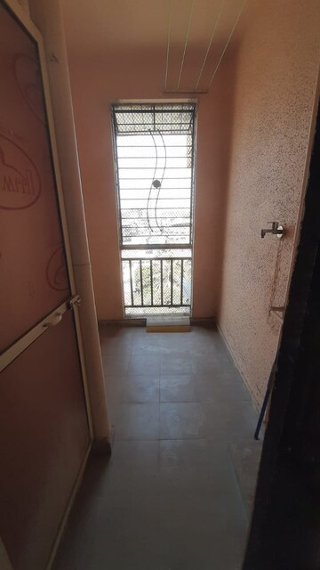  1 BHK Apartment at Om Krupa Apartment Kalyan, Kalyan East – for Rent