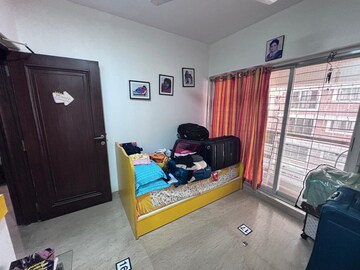 Bedroom in 3 BHK Apartment at Bandra West – for Rent