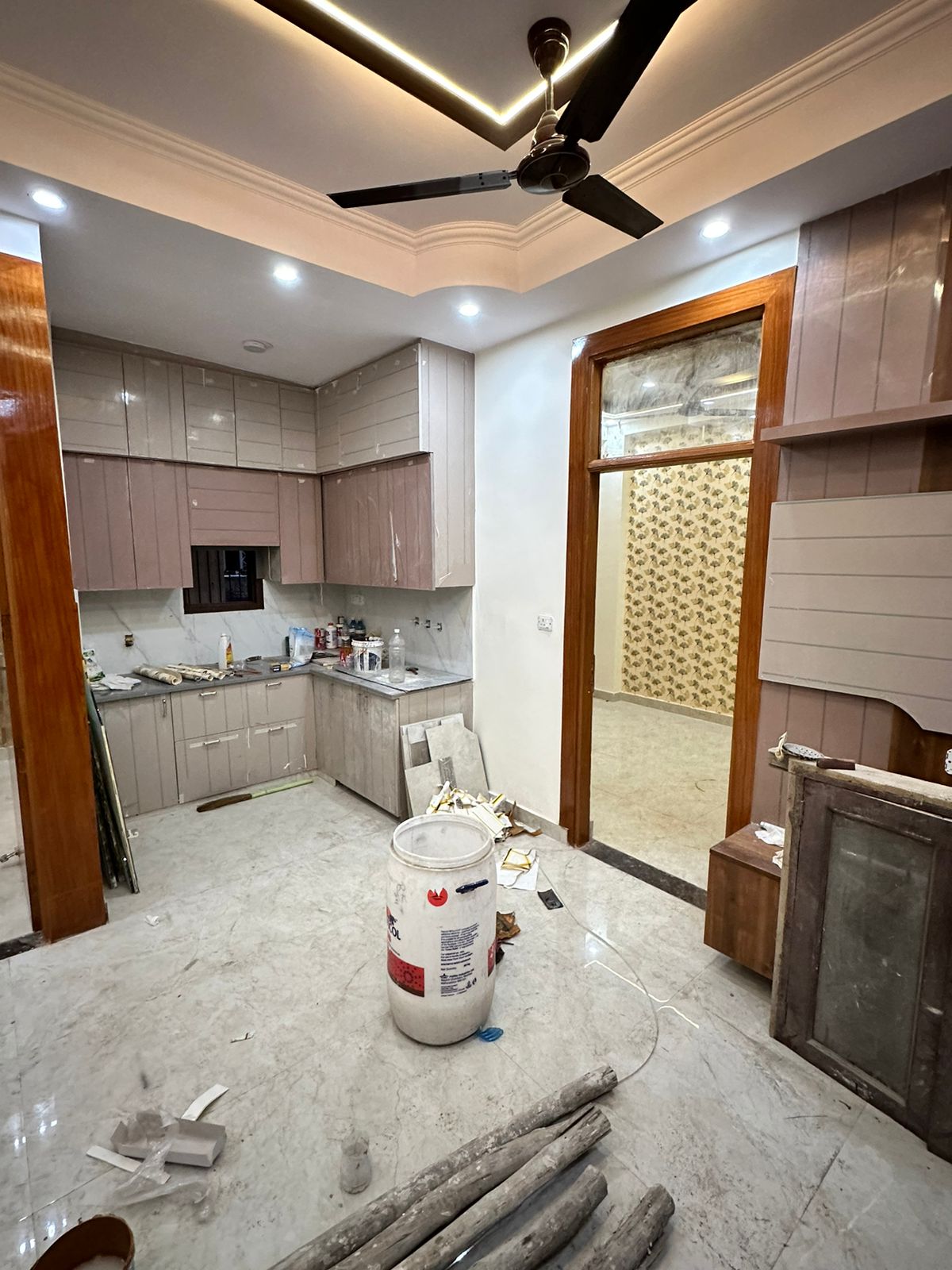 3 BHK Builder Floor For Sale in Shanti Plaza Vaishali