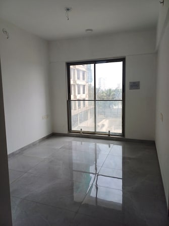 2 BHK Apartment For Rent in Dev Leo Tower Oshiwara Mumbai  8147490