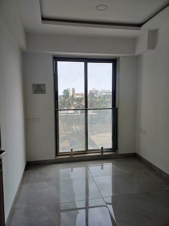 2 BHK Apartment For Rent in Dev Leo Tower Oshiwara Mumbai  8147490