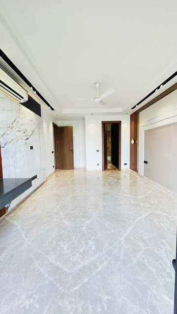 Room in 4 BHK Builder Floor at Ansal API Esencia, Sector 67 – for Sale