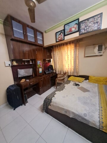 Bedroom in 2 BHK Apartment at Vishwakarma Tower, Kharghar – for Rent