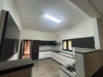 Kitchen in 4 BHK Villa at Prestige Oasis, Rajanukunte – for Sale