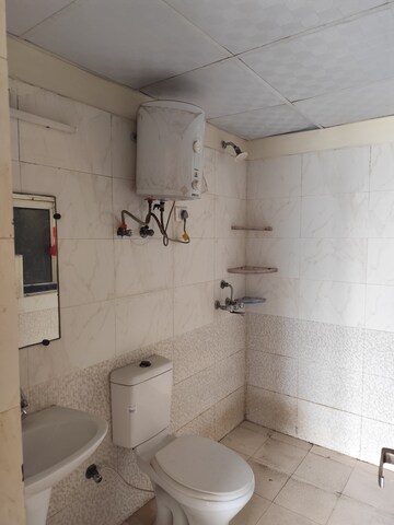 Bathroom in 2.5 BHK Apartment at Sector 75 – for Rent