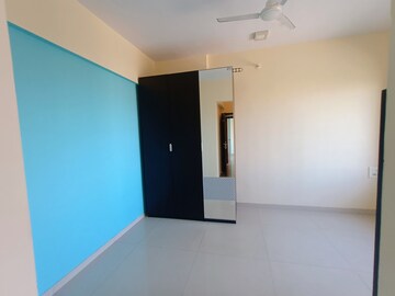 Room in 2 BHK Apartment at Bholenath Zen Apartments, Chembur – for Rent