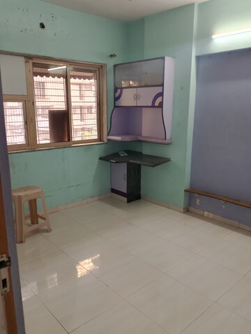 Room in 2 BHK Apartment at Parasmani CHS Borivali, Borivali West – for Rent