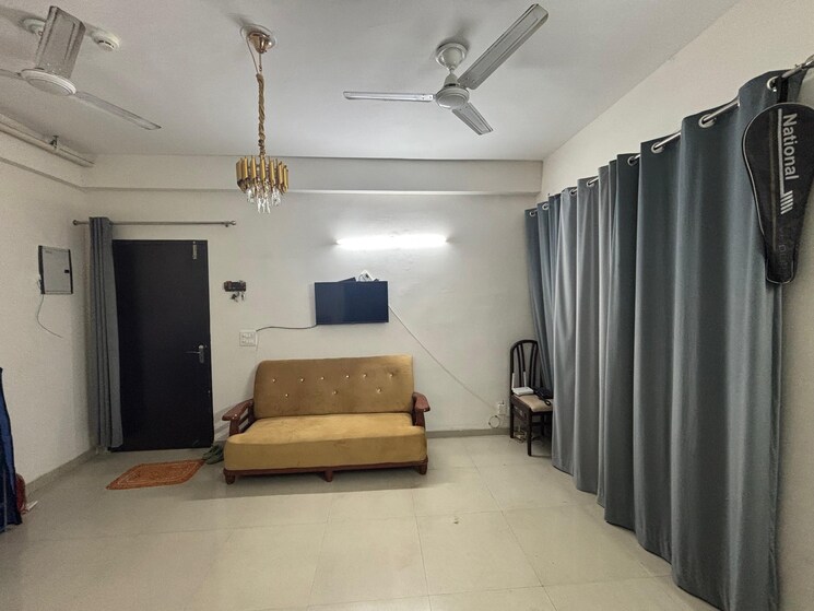 Bathroom, mahagun-mywoods-iii 2 Bedroom 960 Sq.Ft. Apartment In Sector 16c Greater Noida Greater Noida 8147612