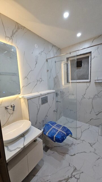 1 RK Independent House For Rent in Unitech Arcadia, South City 2
