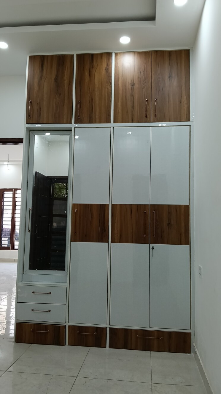 Room, ambala highway 3 Bedroom 100 Sq.Yd. Independent House In Ambala Highway Chandigarh 8147706