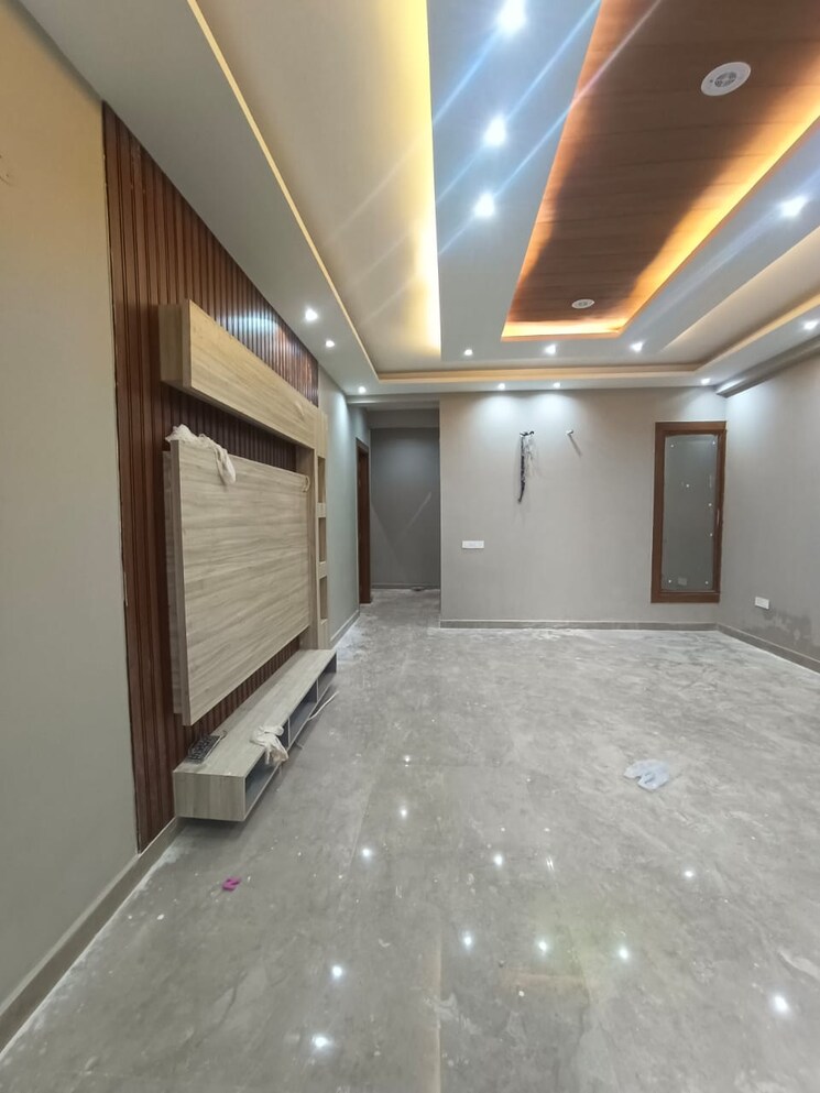 Room, srishti-greenfield-homes 4 Bedroom 2400 Sq.Ft. Builder Floor In Green Fields Colony Faridabad 8147674