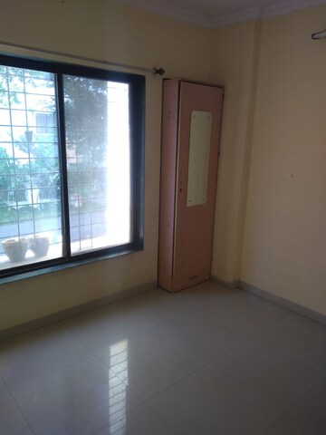 Room in 2 BHK Apartment at Anand Yog Society, Viman Nagar – for Rent