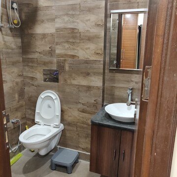 Bathroom in 3 BHK Builder Floor at Old Rajinder Nagar – for Rent