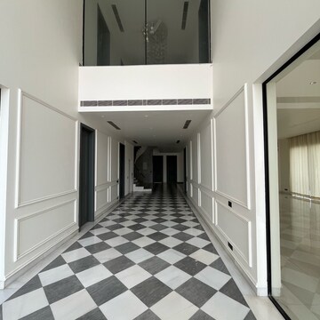 Kitchen in 5 BHK Villa at Chattarpur – for Rent