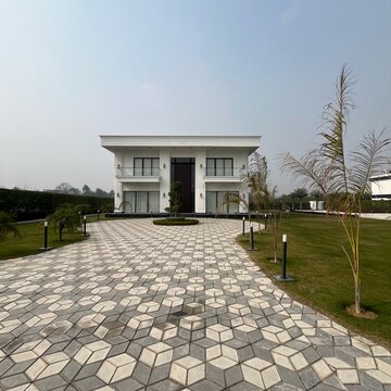 5 BHK Villa For Rent in Chattarpur
