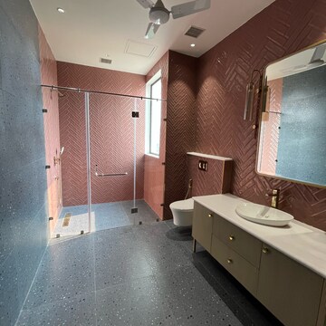 Kitchen in 5 BHK Villa at Chattarpur – for Rent