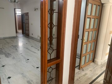 Balcony in 3 BHK Builder Floor at Anand Niketan – for Rent