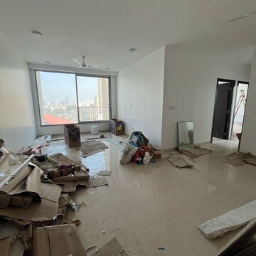 Team Area in 3 BHK Apartment at Oberoi Sky City, Khande Rao Dongari – for Rent