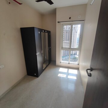 Room in 2 BHK Apartment at Dosti West County, Balkum Pada – for Rent