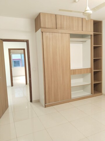 Room in 3 BHK Builder Floor at Hsr Layout – for Rent