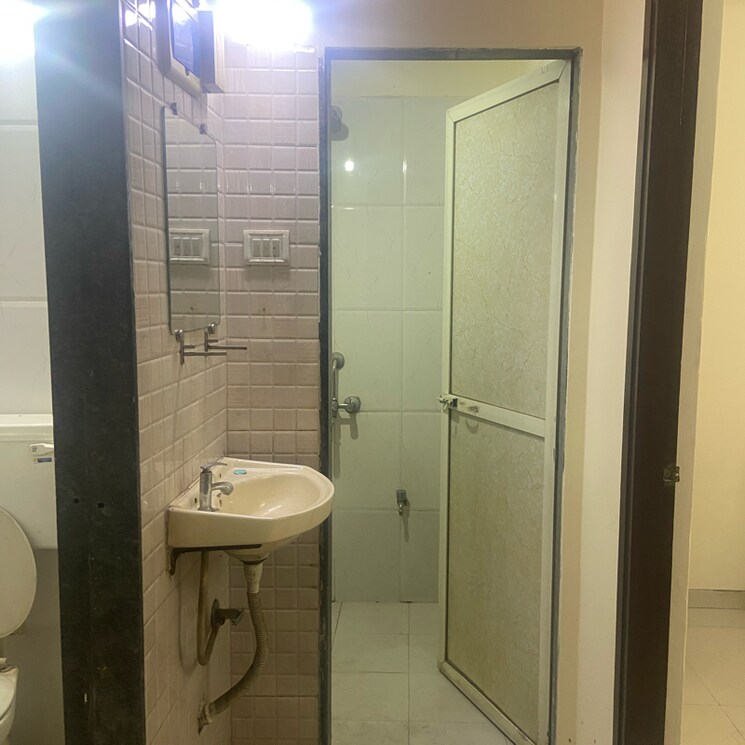 Bathroom, ghansoli sector 29c 1 Bedroom 650 Sq.Ft. Apartment In Ghansoli Sector 29c Navi Mumbai 8147867