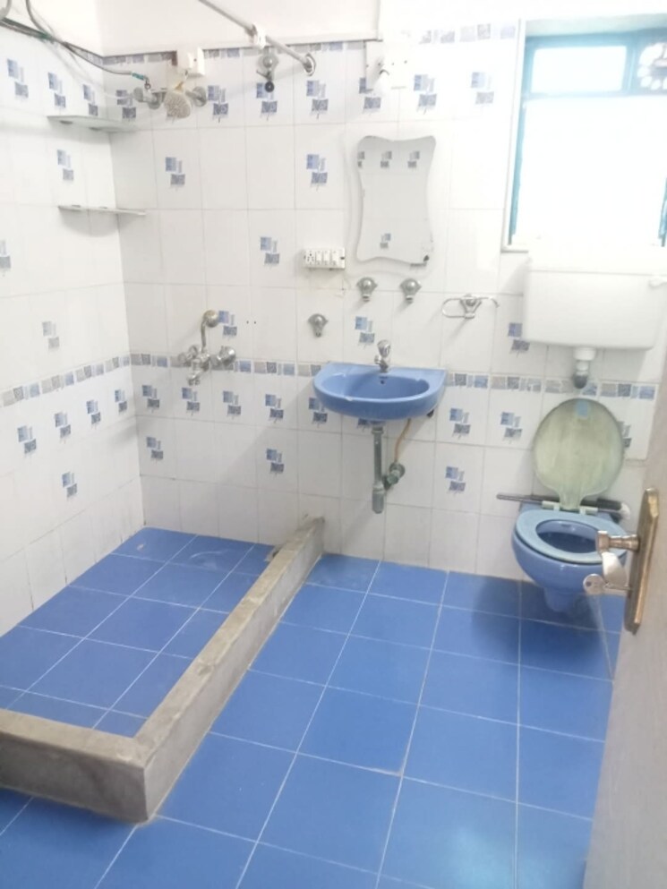 Bathroom, rashmi-heights 2 Bedroom 646 Sq.Ft. Apartment In Vasai East Palghar 8147879