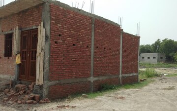Plot For Sale in Yamuna Expressway