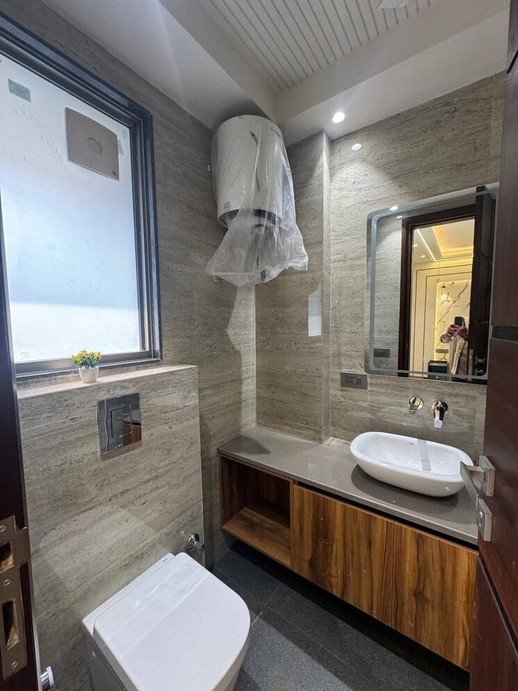 Kitchen, ansal-api-versalia 4 Bedroom 3333 Sq.Ft. Apartment In Sector 67a Gurgaon 8147975