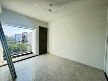 Room in 1 BHK Builder Floor at Hsr Layout – for Rent