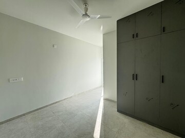 Room in 1 BHK Builder Floor at Hsr Layout – for Rent