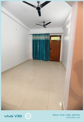 Room in 2 BHK Independent House at Gomti Nagar – for Rent