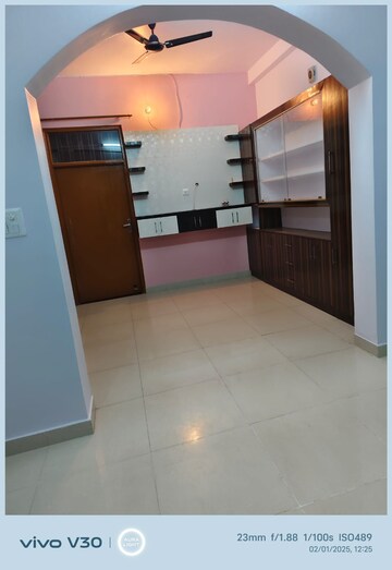 Living Room in 2 BHK Independent House at Gomti Nagar – for Rent