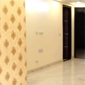 Bathroom in 2 BHK Builder Floor at Ardee City, Indira Colony 2 – for Rent