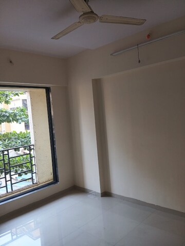 Room in 2 BHK Apartment at Mahavir Kanti Avenue, Nalasopara East – for Sale