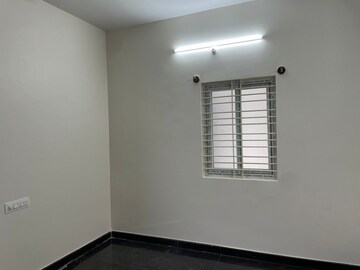 Room in 3 BHK Builder Floor at Hsr Layout – for Rent