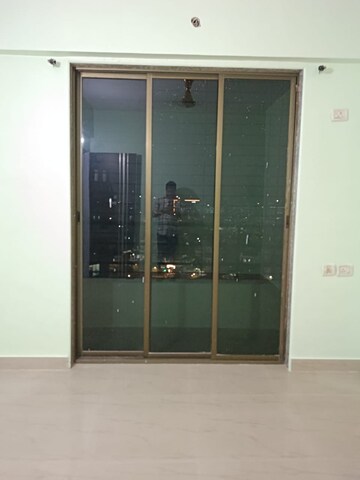 Room in 1 BHK Apartment at Ghansoli Sector 4 – for Rent