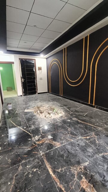 Living Room in 3 BHK Builder Floor at Sector 73 – for Sale