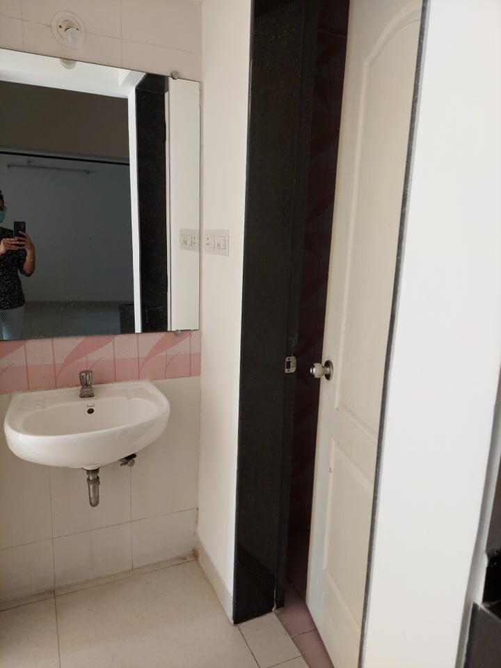 3.5 BHK + Pooja Room 1696 Sq.Ft. Apartment in Mantra Sky Homes