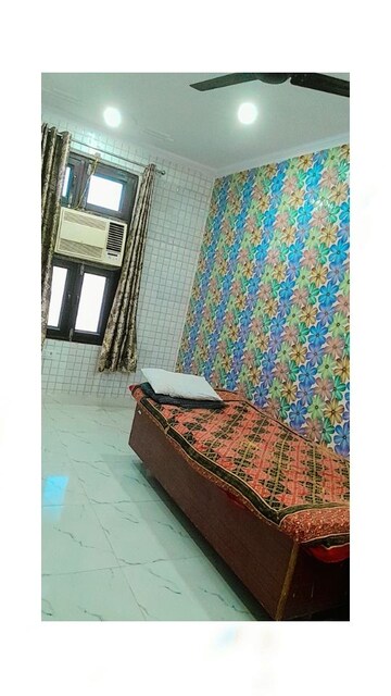 Bedroom in 1 BHK Builder Floor at Dwarka Mor – for Rent