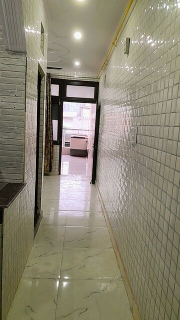 Building Lobby in 1 BHK Builder Floor at Dwarka Mor – for Rent