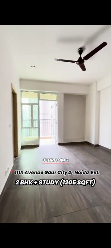 Room in 2.5 BHK Apartment at Gaur City 2 - 11th Avenue, Sector 16c Greater Noida – for Sale