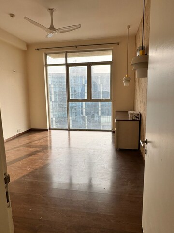 Room in 3 BHK Apartment at Ireo Victory Valley, Sector 67 – for Rent